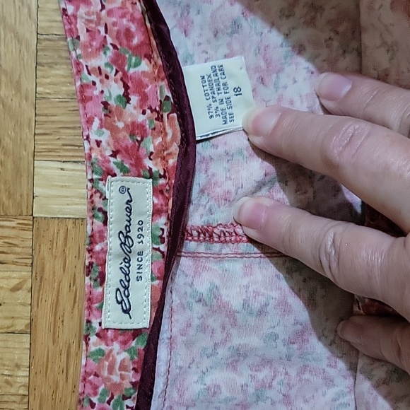 Eddie Bauer size 18 floral skirt. - Picture 4 of 4